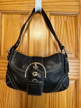 Coach Soho Black Leather Buckle Hobo Bag Y2K Style #10916